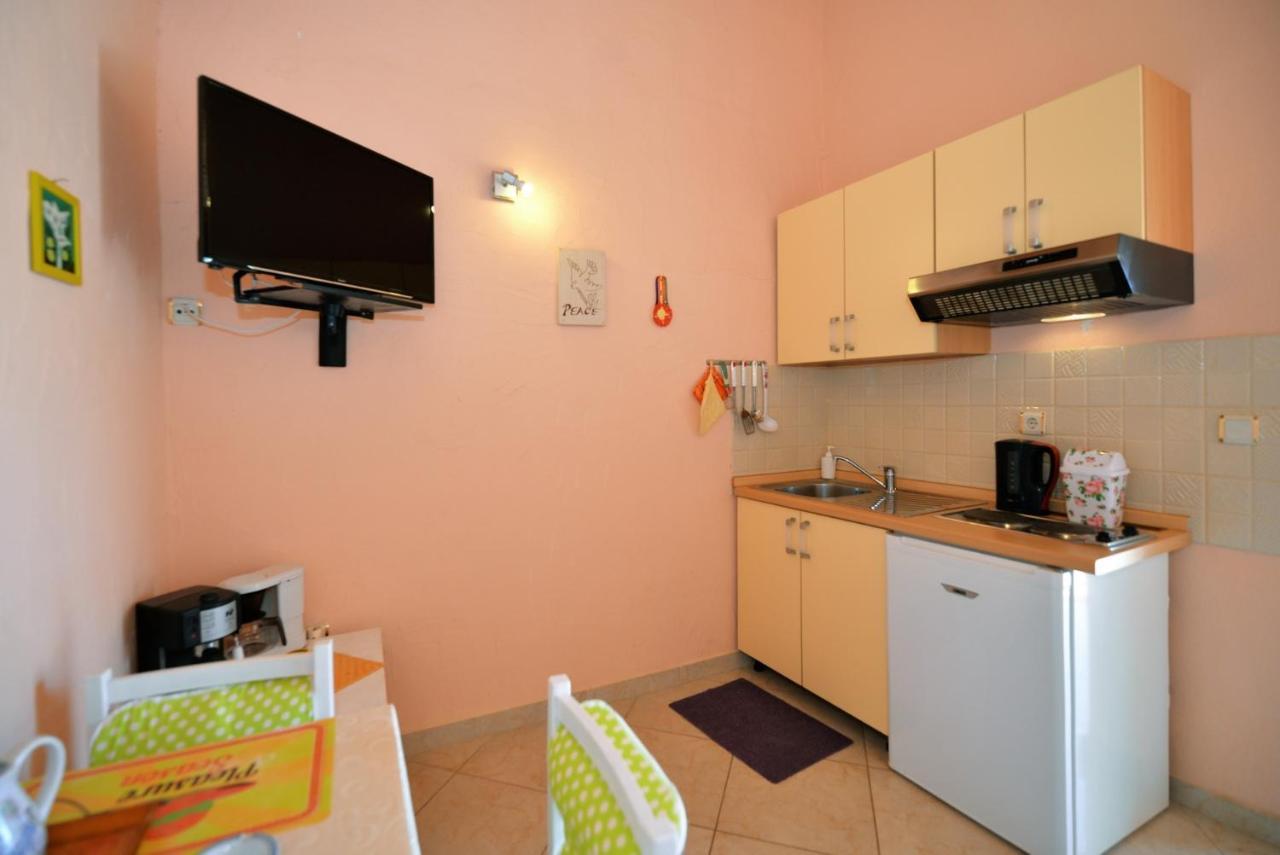 Apartments With A Parking Space Murter - 5097 ภายนอก รูปภาพ